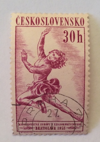 Почтовая марка Чехословакия (Ceskoslovensko ) Girl Skater | Год выпуска 1958 | Код каталога Михеля (Michel) CS 1058-2