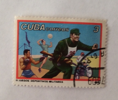Почтовая марка Куба (Cuba correos) Soldier and athletes | Год выпуска 1976 | Код каталога Михеля (Michel) CU 2174-2