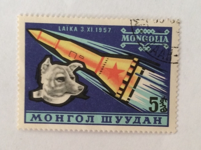 Почтовая марка Монголия - Монгол шуудан (Mongolia) Sputnik 2 | Год выпуска 1963 | Код каталога Михеля (Michel) MN 323-2