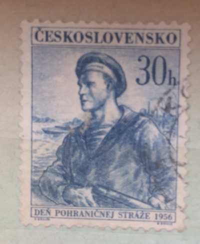 Почтовая марка Чехословакия (Ceskoslovensko ) Day of Border Guards | Год выпуска 1956 | Код каталога Михеля (Michel) CS 979