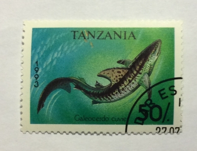 Почтовая марка Танзания (Tanzania) Tiger Shark (Galeocerdo cuvier) | Год выпуска 1993 | Код каталога Михеля (Michel) TZ 1585