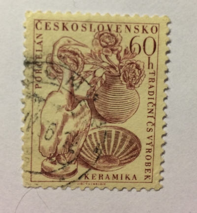 Почтовая марка Чехословакия (Ceskoslovensko ) Ceramics | Год выпуска 1956 | Код каталога Михеля (Michel) CS 956