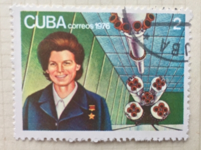 Почтовая марка Куба (Cuba correos) V. Tereshkova and Rockets | Год выпуска 1976 | Код каталога Михеля (Michel) CU 2126