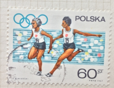 Почтовая марка Польша (Polska) Women's relay race | Год выпуска 1967 | Код каталога Михеля (Michel) PL 1763