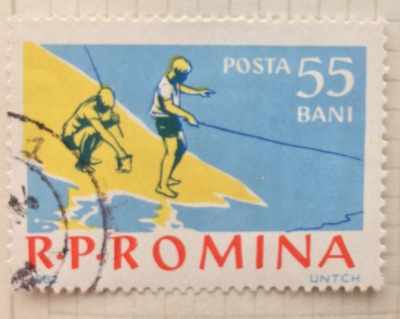 Почтовая марка Румыния (Posta Romana) Boys fishing | Год выпуска 1962 | Код каталога Михеля (Michel) RO 2081