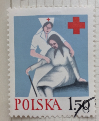 Почтовая марка Польша (Polska) Nurse Helping Old | Год выпуска 1977 | Код каталога Михеля (Michel) PL 2483