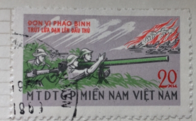 Почтовая марка Вьетконг Soldiers with recoilless gun | Год выпуска 1968 | Код каталога Михеля (Michel) VN-VC 20