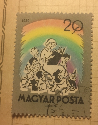 Почтовая марка Венгрия (Magyar Posta) Teacher reading fairy tales | Год выпуска 1959 | Код каталога Михеля (Michel) HU 1642A