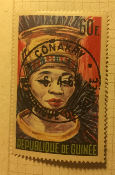 Почтовая марка Гвинея (Republique du Guinee) Bird dancer from Macenta | Год выпуска 1965 | Код каталога Михеля (Michel) GN 282