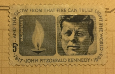 Почтовая марка США (United States postage) John F. Kennedy and Eternal Flame | Год выпуска 1964 | Код каталога Михеля (Michel) US 860