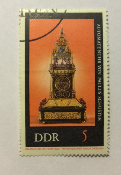 Почтовая марка ГДР (DDR) AUTOMATIC CLOCK BY PAULUS SCHUSTER, 1585 | Год выпуска 1975 | Код каталога Михеля (Michel) DD 2055