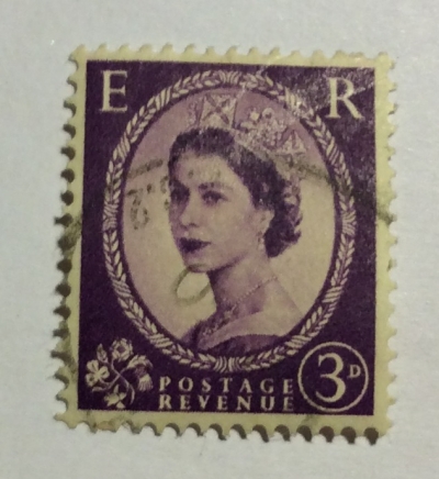 Почтовая марка Великобритания (United Kingdom) Queen Elizabeth II - Predecimal Wilding | Год выпуска 1958 | Код каталога Михеля (Michel) GB 323zX