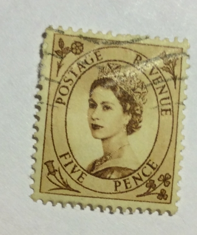 Почтовая марка Великобритания (United Kingdom) Queen Elizabeth II - Predecimal Wilding | Год выпуска 1958 | Код каталога Михеля (Michel) GB 326xX