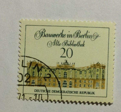 Почтовая марка ГДР (DDR) Old library | Год выпуска 1971 | Код каталога Михеля (Michel) DD 1663