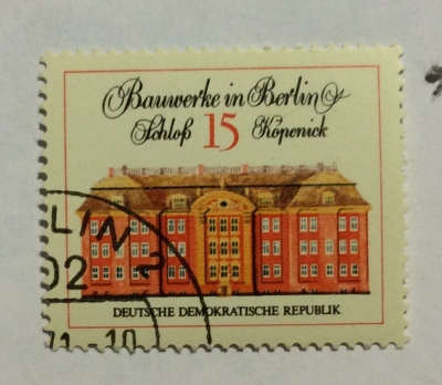 Почтовая марка ГДР (DDR) Castle Köpenick | Год выпуска 1971 | Код каталога Михеля (Michel) DD 1662