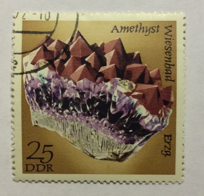 Почтовая марка ГДР (DDR) Amethyst | Год выпуска 1972 | Код каталога Михеля (Michel) DD 1740